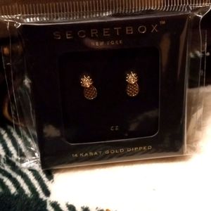 Secret box pineapple earrings